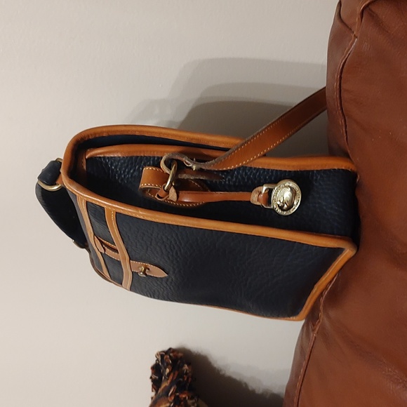 Last chance(SALE) Dooney & Bourke bag - Picture 4 of 13
